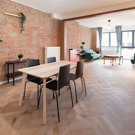 Two-Bedroom Apartments In The Heart Of 안트베르펜 외부 사진