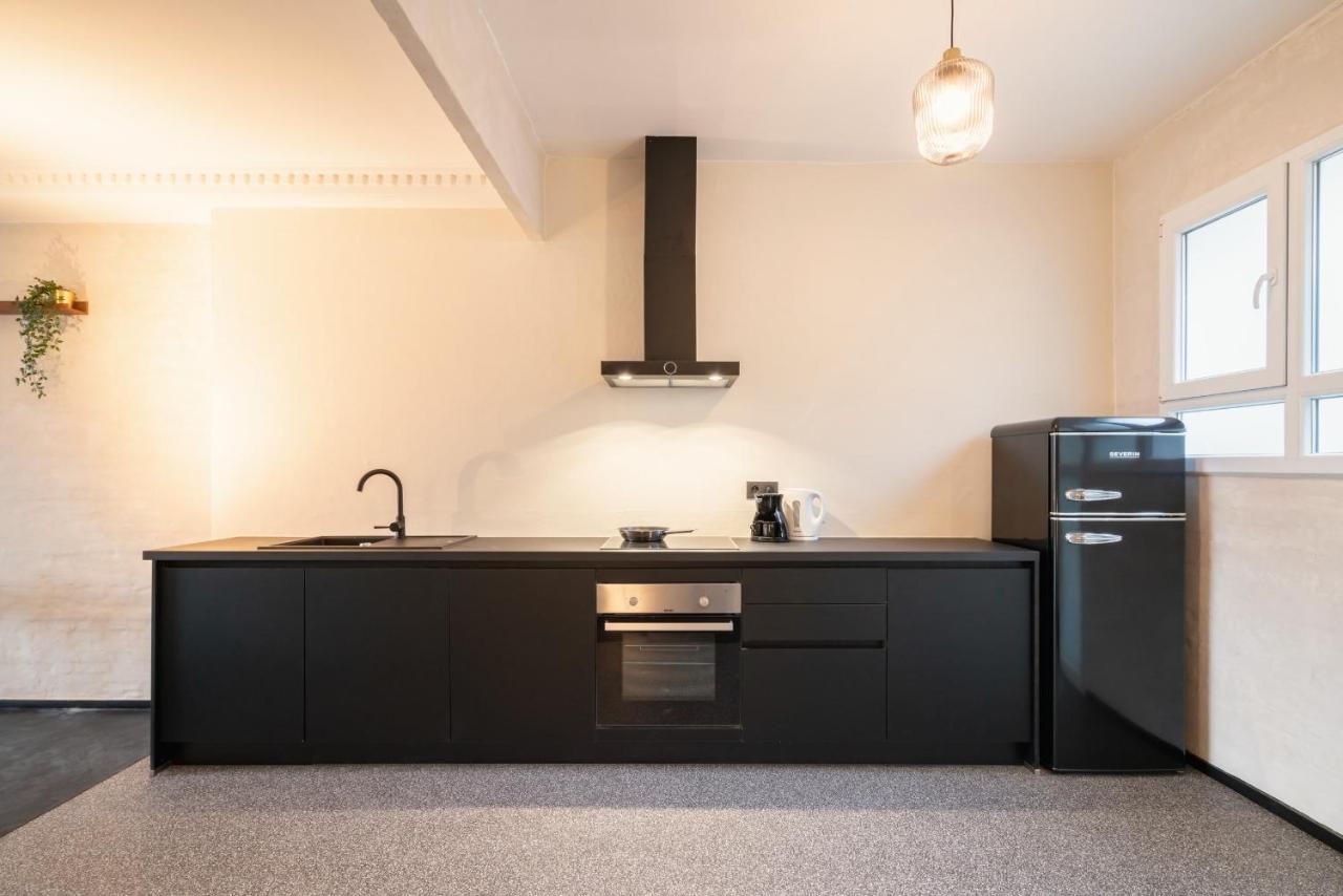 Two-Bedroom Apartments In The Heart Of 안트베르펜 외부 사진