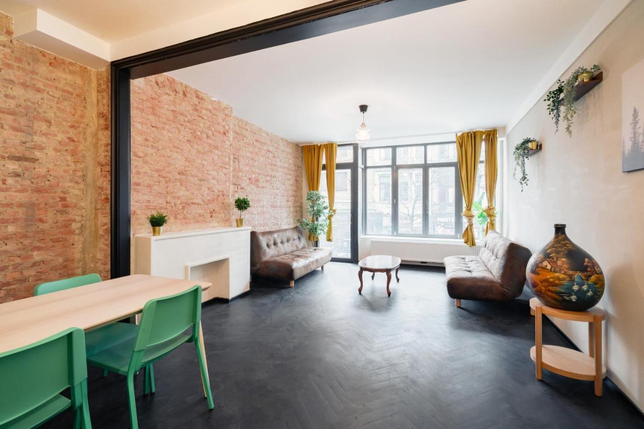 Two-Bedroom Apartments In The Heart Of 안트베르펜 외부 사진
