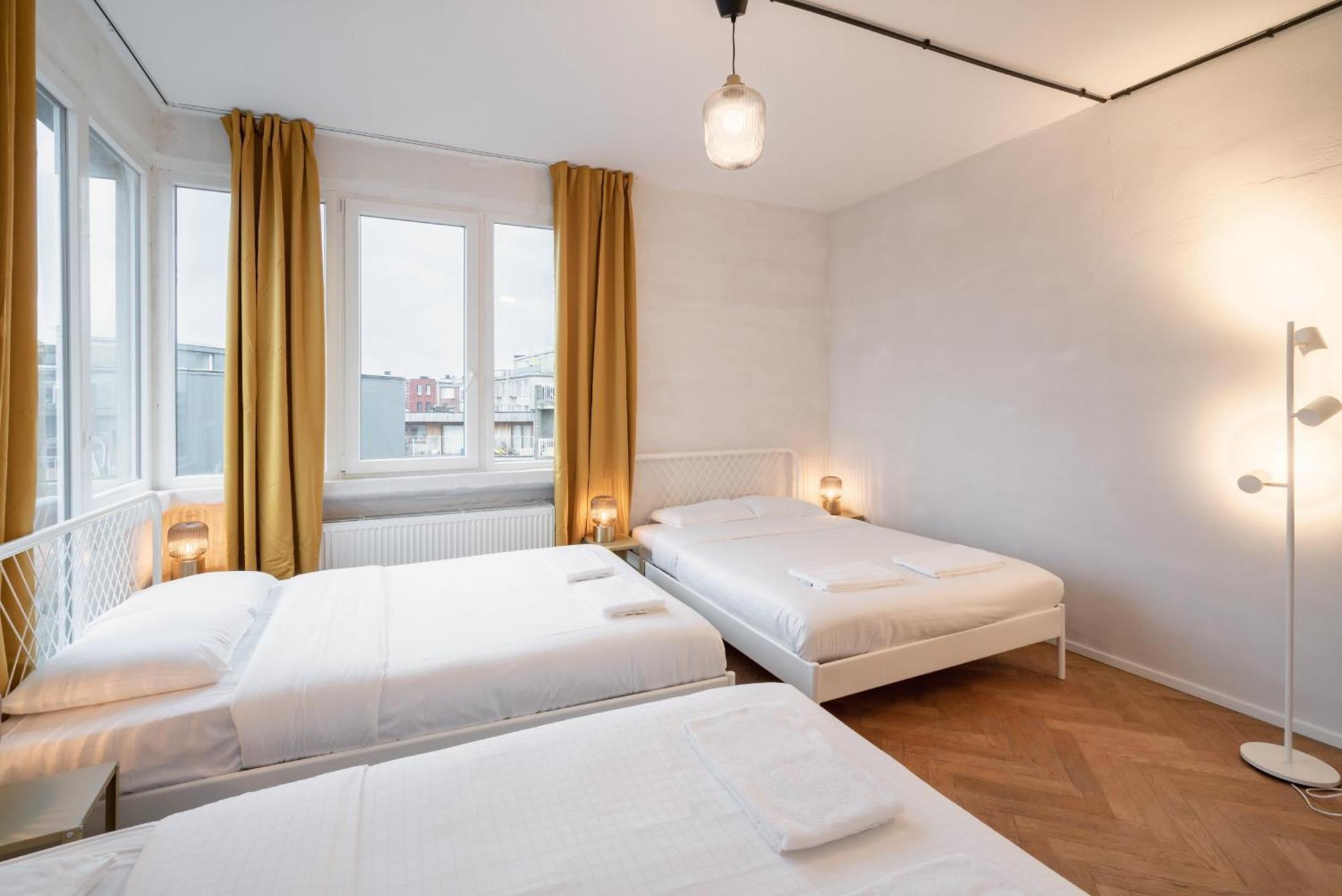Two-Bedroom Apartments In The Heart Of 안트베르펜 외부 사진