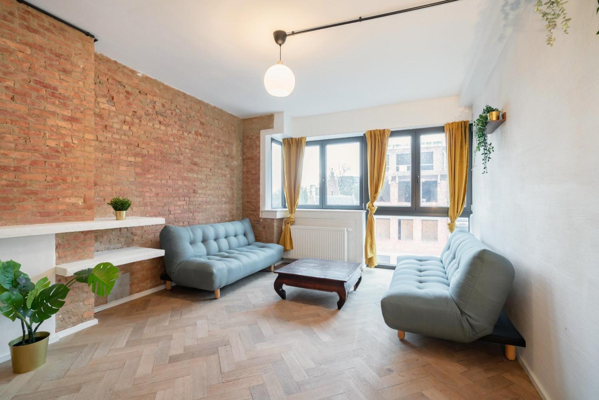 Two-Bedroom Apartments In The Heart Of 안트베르펜 외부 사진